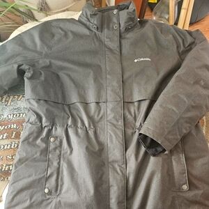 Columbia Women's Gray 3/4 Length Insulated Jacket